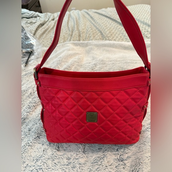 ❤️Authentic MCM Leather Shoulder Bag❤️ - Picture 9 of 9